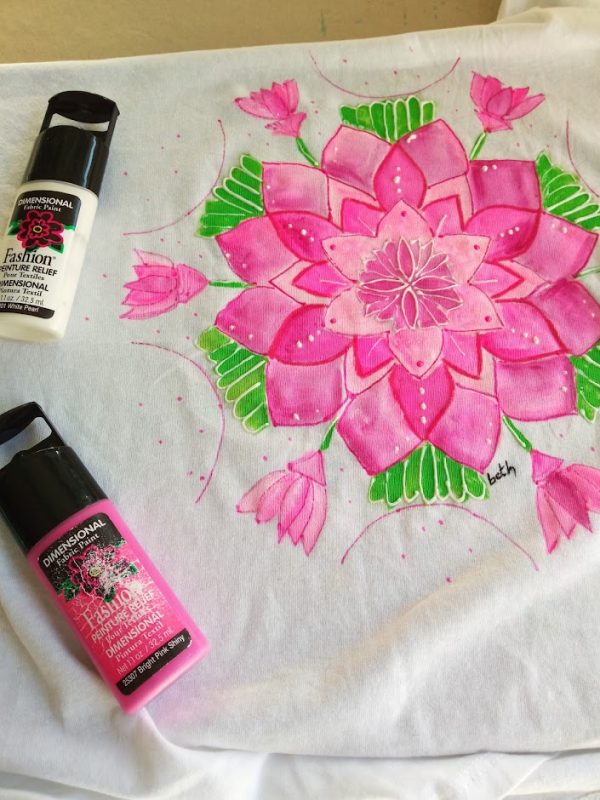 Camiseta Mandala Pink Lotus proceso creativo