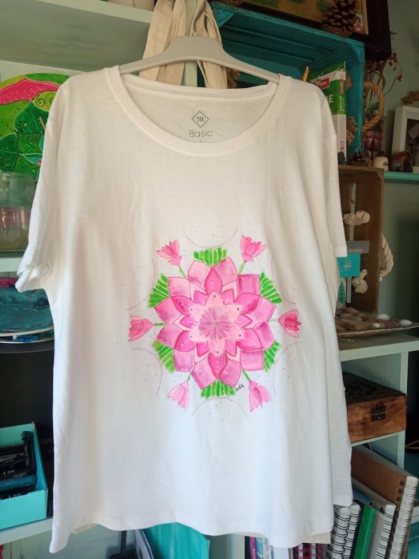 Camiseta Mandala Pink Lotus